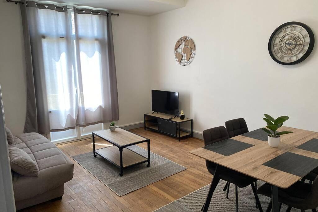 L'appartement de Molière N°3 Montluçon Esterno foto
